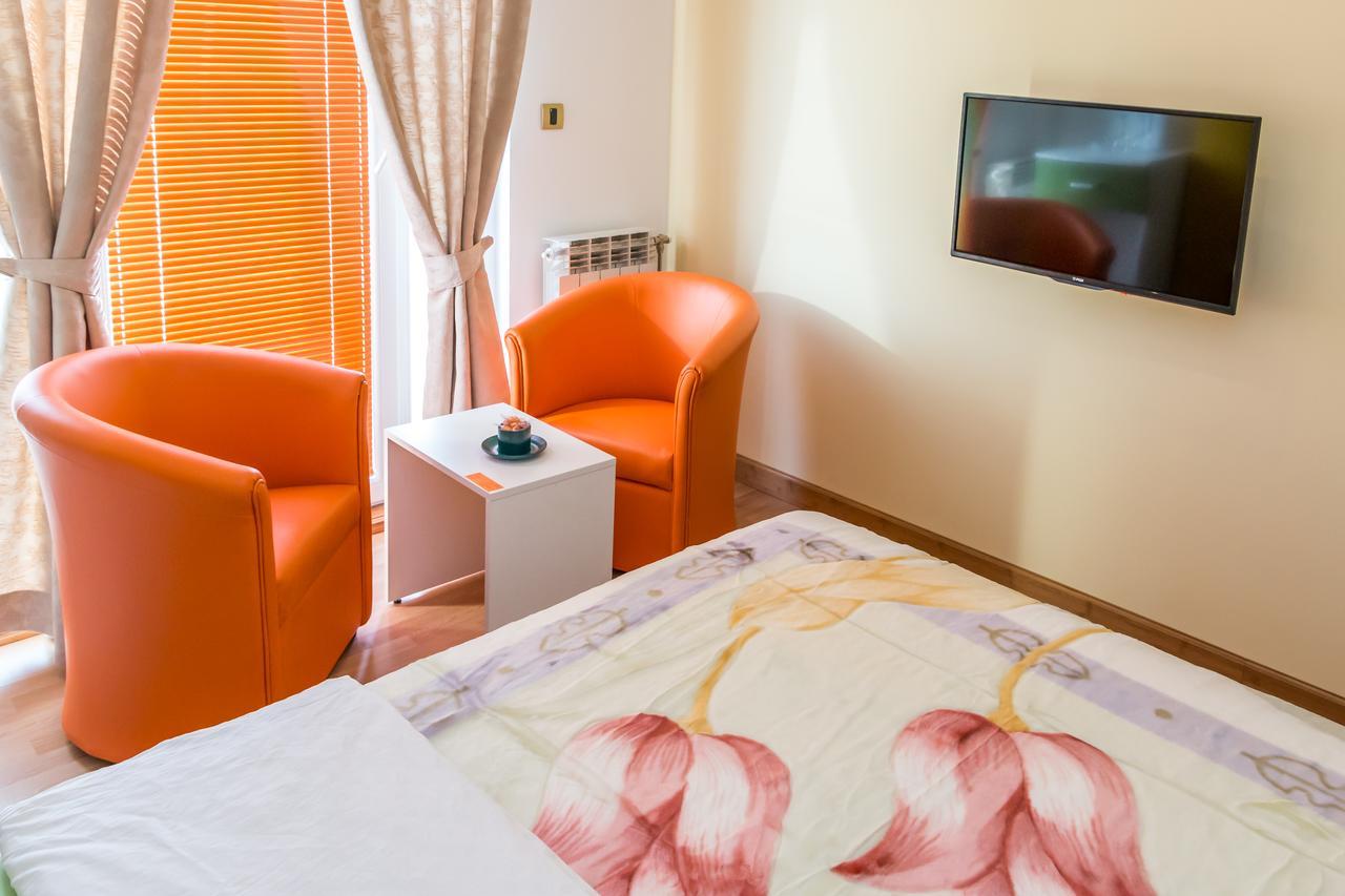 Kalanj Apartmani I Sobe Beograd Ngoại thất bức ảnh